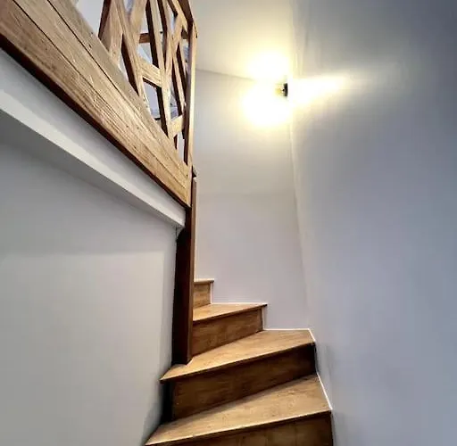 Puy Dufou 15 Min T3 L'etape Du Panache Sevremont